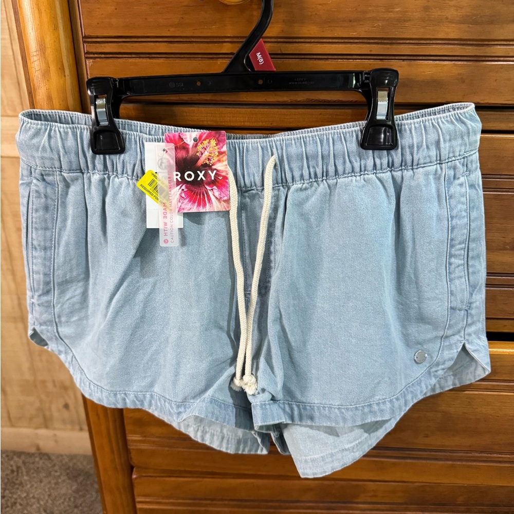 Roxy Blue Athletic Shorts with Elastic Waistband